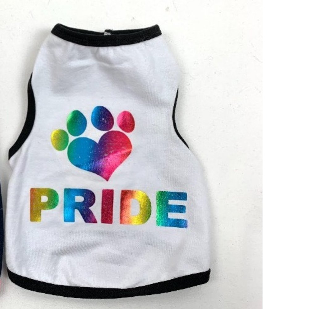 I See Spot Pride Paw Dog Tank Shirt in size S, NWT